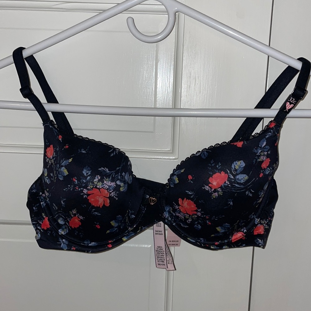 Victoria’s Secret Bra